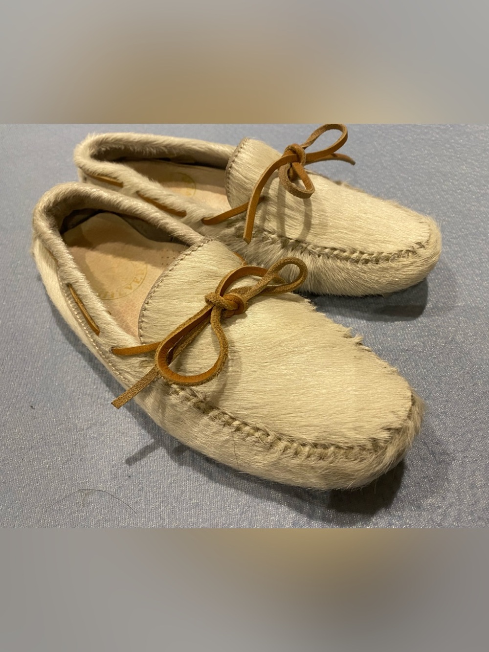 Chilvers Pony Fur Moccasins Cream Sz 6.5